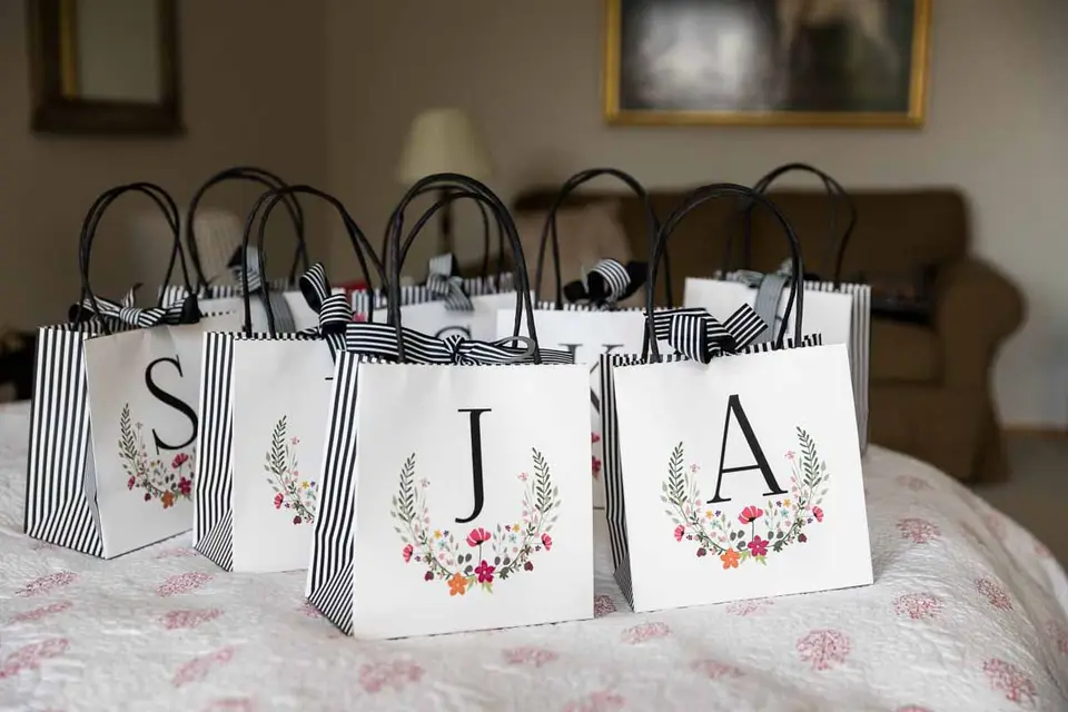 Hochzeitsgeschenke der Trauzeugin